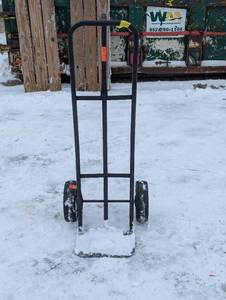 lot 19 image: Heavy Duty Dolly Hand Cart