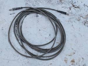 lot 21 image: 25ft High Preasure Hose