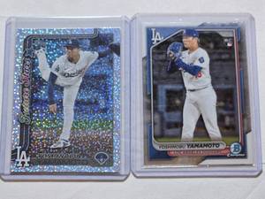 lot 18 image: Lot of 2 Yoshinobu Yamamoto Baseball Cards with Rookie and Future Stars Foil