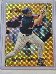 lot 36 image: RARE Marty Cordova 1995 Bowmans Best Gold Atomic Refractor #44 - Minnesota Twins Baseball Card