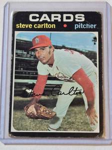 lot 180 image: Steve Carlton 1970 Topps #55 - St. Louis Cardinals Vintage Baseball Card