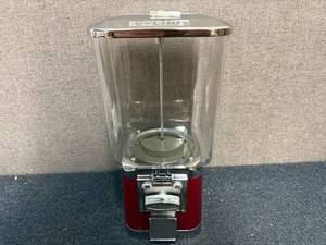 lot 2 image: V-Line Classic Gumball Machine