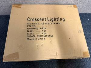 lot 16 image: 6 Pack Of Crescent Lighting
