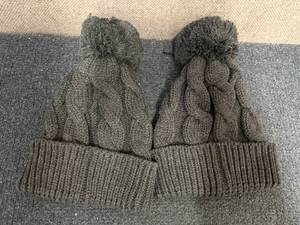 lot 64 image: 2 Womens Braided Winter Hats