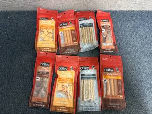 lot 82 image: 8 Packs Of Ol Roy Dog Treats And Chews