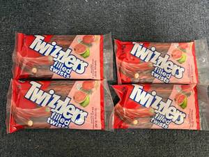 lot 152 image: 4 Packs Of Twizzlers Filled Twists - Tropical Blast