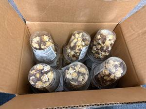 lot 153 image: 12 Packs Of Drizzled Caramel Corn