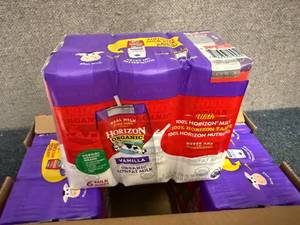 lot 179 image: 3 X 6Ct Packs Of Horizon Organic Vanilla Milk