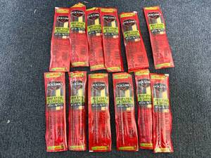 lot 204 image: 12 Jack Links Beef And Cheese Sticks