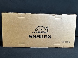 lot 222 image: Snailax SL-632NC Cordless Neck Massager with Heat - 18.9W, 12.6VDC 1.5A, Black