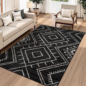 lot 223 image: Luxurious Comfort Home Decor Textile - Machine Washable, Do Not Iron