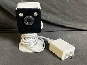 lot 276 image: AIOTlink A023A-W6 IP Camera - 2.4 GHz5 GHz Wi-Fi, 5V DC, Stand