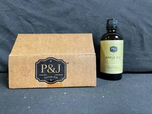 lot 286 image: P&J Apple Pie Fragrance Oil - 100 ml Bottle With Box