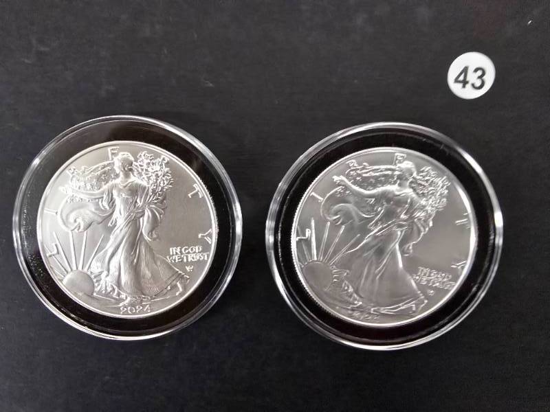 lot 43 image: 2 - 2024 American Eagle 1 oz. Silver Dollars Uncirculated