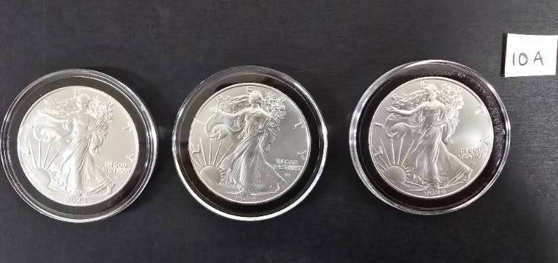 lot 10A image: 3 - 2024 American Eagle 1oz. Silver Dollar Uncirculated