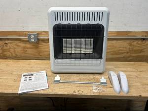 lot 2 image: Mr. Heater 20,000 BTU Vent-Free Radiant Heater, Dual Fuel, Natural Gas, LP, MHVFDF20RTT MSRP $229.99