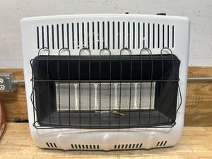 lot 5 image: Mr. Heater Factory-Reconditioned Natural Gas Vent-Free Blue Flame Wall Heater, 30,000 BTU, Wall-Mount Only with Fan Model# MHVFB30NGT-Recon