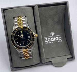 lot 7N image: Zodiac Professional 200 Meters Stainless Steel Watch with Box