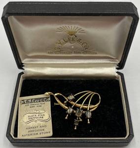 lot 13N image: Vintage T.Y. Lee & Co. 14K Gold Brooch with Black Star Sapphires in Box