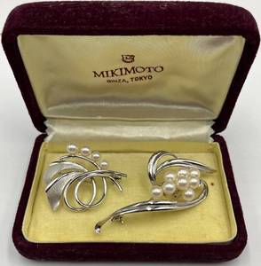 lot 16N image: Mikimoto Ginza Tokyo Sterling Silver Pearl Brooch Pair with Box