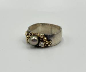 lot 21N image: Sterling Silver and Gold Ring with Pearl and Stone