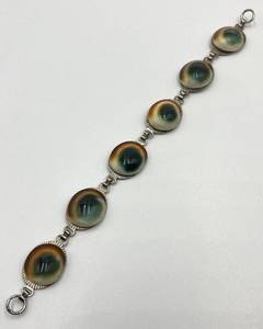 lot 129N image: Vintage Cats Eye Shell Bracelet