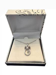 lot 156 image: Cat Head Pendant Necklace with Ring Charm - 17-Inch Chain