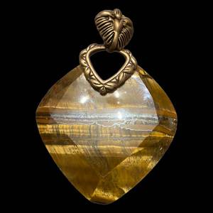 lot 175 image: Tigers Eye Pendant - Heart-Shaped Gemstone with Gold-Tone Bail (Handmade)
