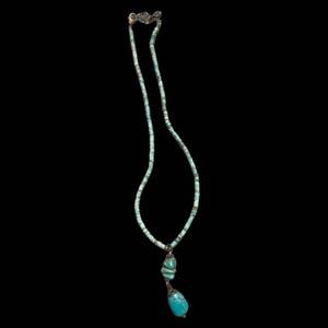 lot 181 image: Turquoise Bead Necklace - 18-Inch Length with Teardrop Pendant
