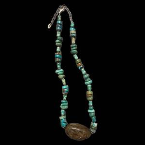 lot 191 image: 18-Inch Turquoise Bead Necklace with Brown Stone Pendant - Adjustable Chain