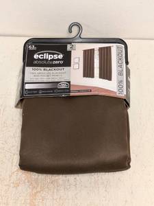 lot 61 image: NEW ECLIPSE ABSOLUTE ZERO PANELS (2) BROWN