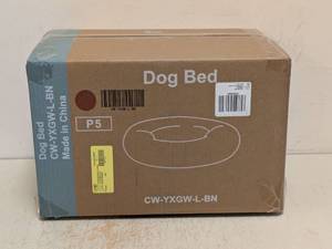 lot 89 image: NEW DOG BED