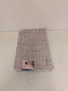 lot 168 image: NEW MOHAWK AREA RUG BEIGE BLUE 30x45