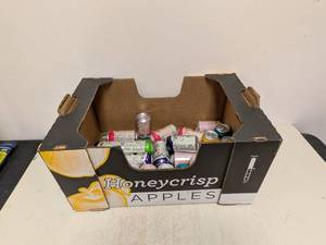 lot 183 image: WATERLOO SPARKLING WATER VARIETY PACK-26 CANS