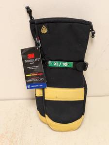 lot 209 image: 3M THINSULATE EXTRA LARGE MITTENS