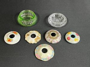 lot 48 image: Collection of Misc Mismatched Vintage Glass and Porcelain Hair Receiver Bowls & Tops inc Uranium Glass