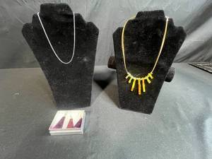 lot 95 image: Sterling Silver Chain, Art Glass Pendant Necklace, and Dichroic Glass Earrings Set