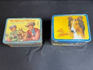 lot 157 image: Lot of 2 Vintage Metal Lunch Boxes Roy Rogers and Lassie with Toys