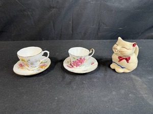 lot 174 image: 2 Bone China Teacup (one Adderley) and Saucer Sets with Ceramic Cat Creamer