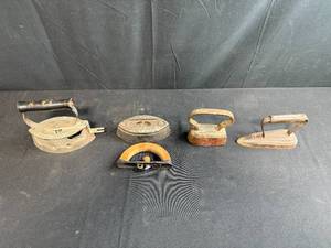 lot 195 image: Collection of Antique Cast Iron Sad Irons and Comfort Self-Heating Iron