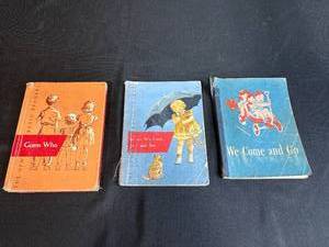 lot 266 image: Set of 3 Vintage Basic Readers Scott Foresman Childrens Books