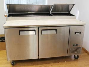 BISON BPT 67", 2 Door, Pizza Prep Table Refrigerator Commercial NSF