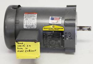 lot 39 image: BALDOR Reliance 5 HP Industrial Electric Motor