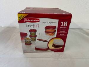 lot 26 image: SSS. Rubbermaid 18piece Set Containers-Easy find Lids