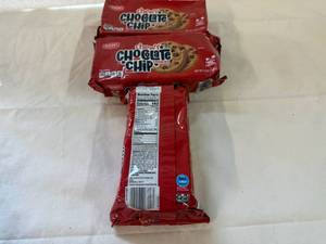 lot 44 image: SSS. 3x 13oz Benton Chewy Chocolate Chip Cookies