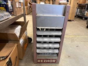 SSS. Reznor Heater 40,000BTU-Set Up for Propane-Works Good
