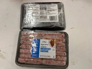 lot 73 image: I. 7x 12oz Original Breakfast Sausage Links