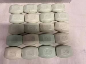 lot 310 image: 25bars Lever Soap-Bulk Package