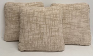 lot 328 image: Beige Boucl Throw Pillows - Set of 3