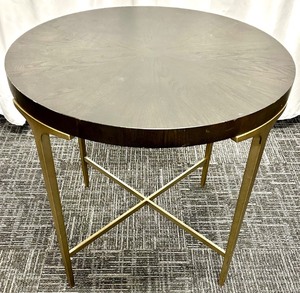 lot 154 image: Universal Furniture Round End Table Model 788 - Gold-tone X-brace Base - Made in Vietnam